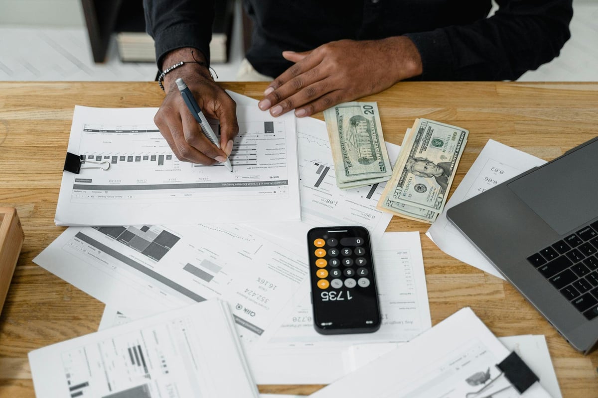 Owner education image for Pro Forma Cap Rate Explained: Formula, NOI & Risks