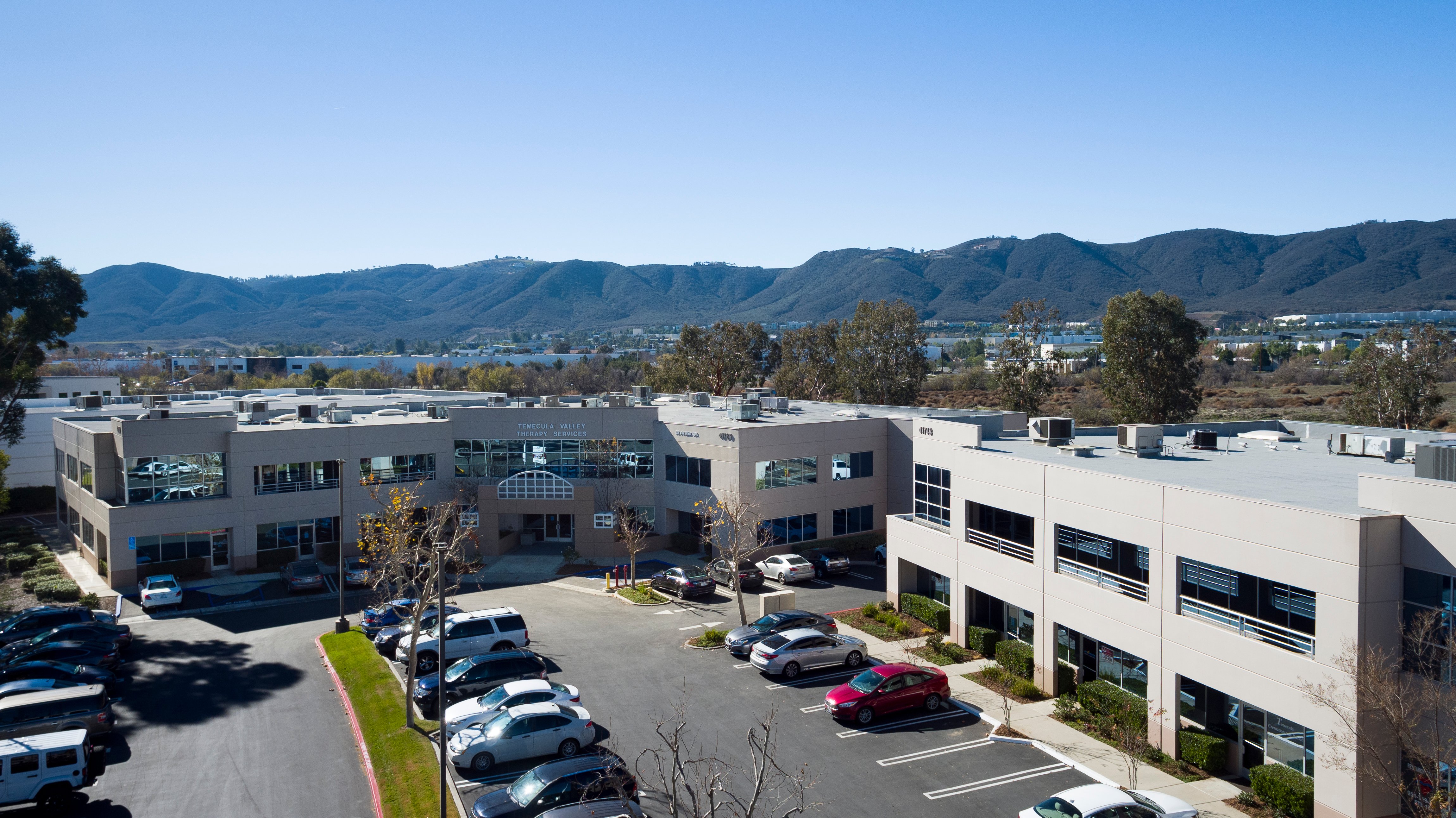 Commercial property tenant retention strategy to keep good tenants from leaving and protect occupancy